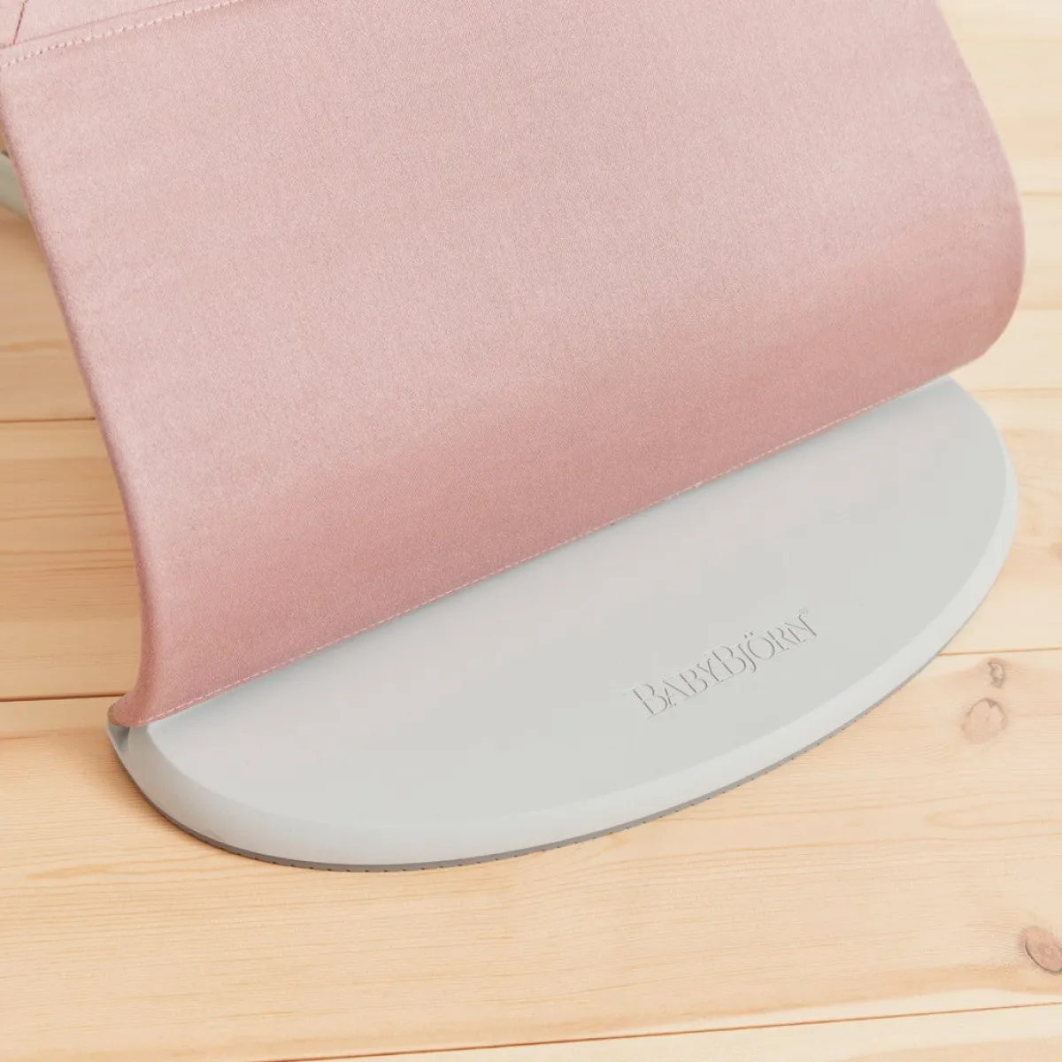 BABYBJORN BabyBjörn Bliss Skråstol Woven Bladmønstret Quilt, Gammelrosa