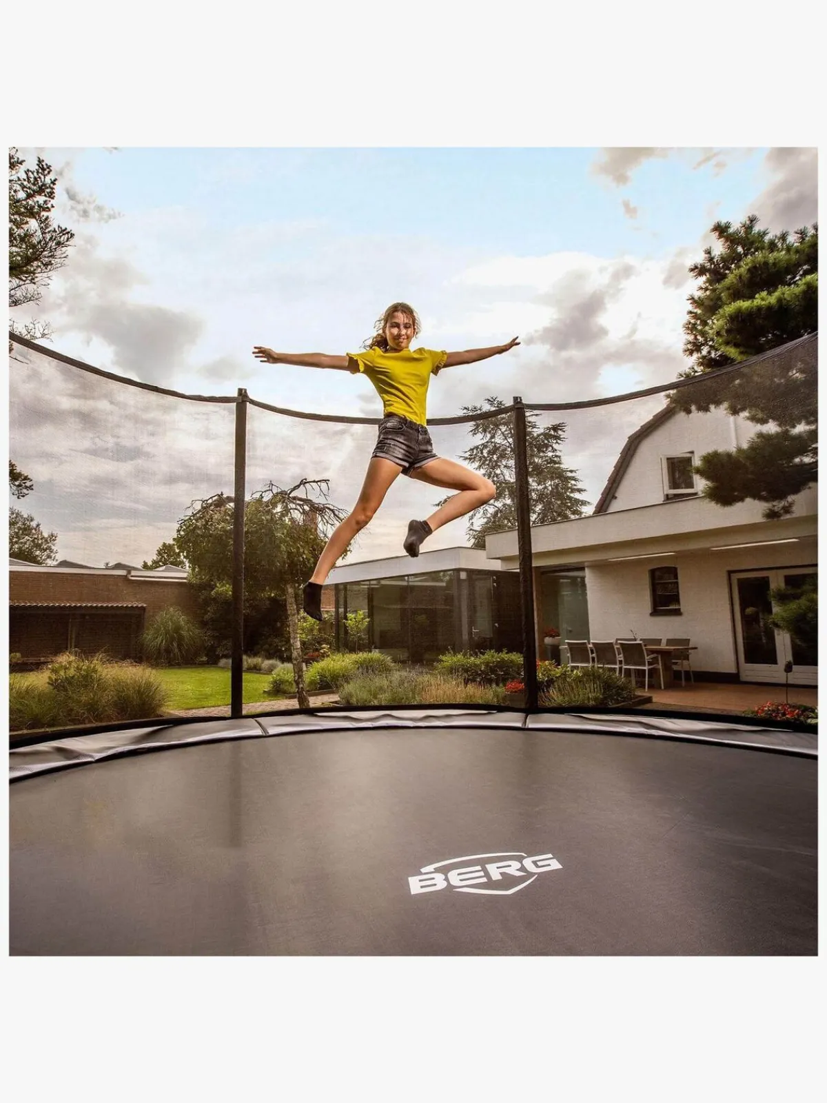 BERG Favorit Regular Trampolin 380 inkl. Comfort Sikkerhedsnet, Grå