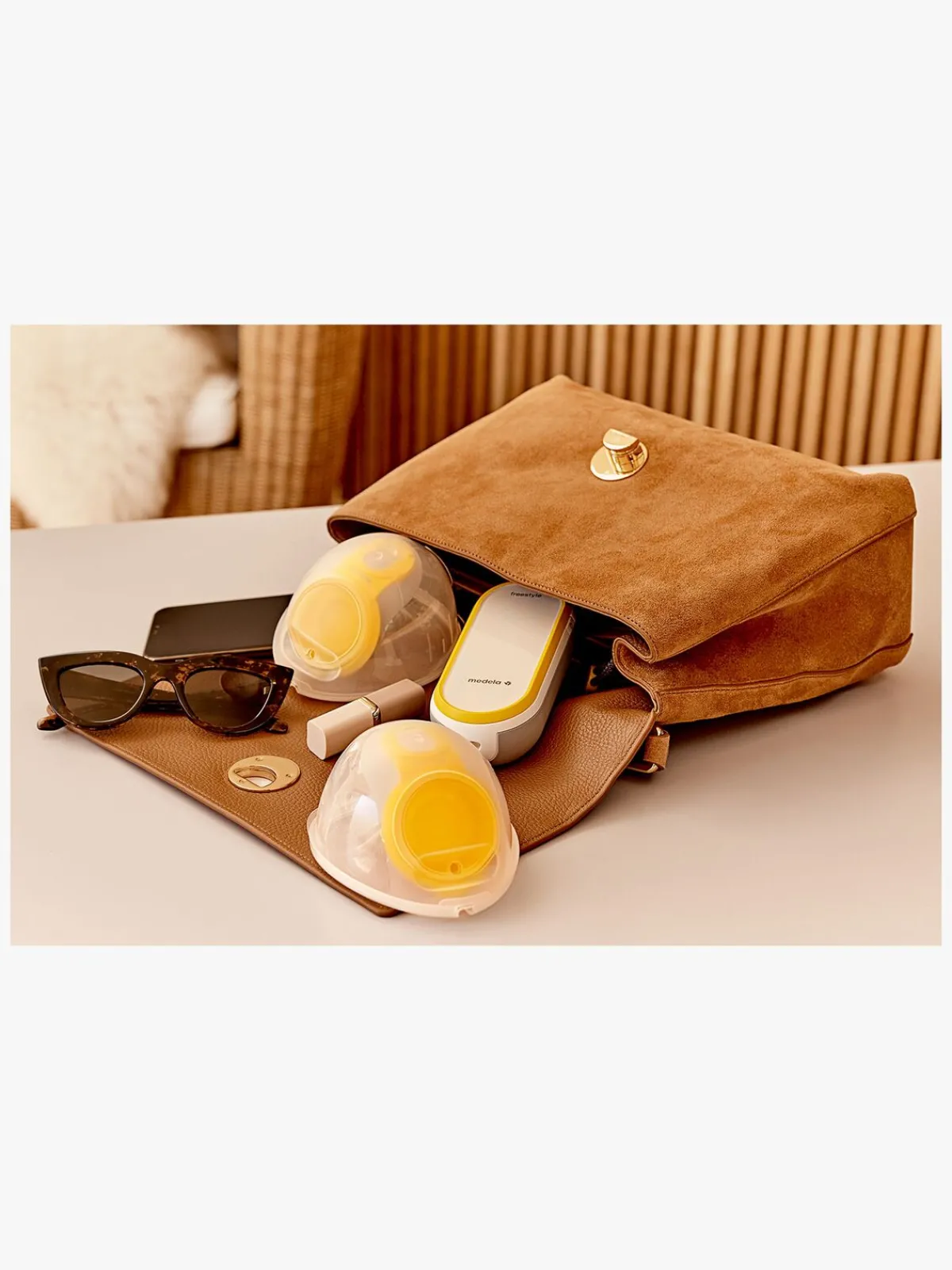 Medela Freestyle Hands-free Elektrisk Dobbelt Brystpumpe