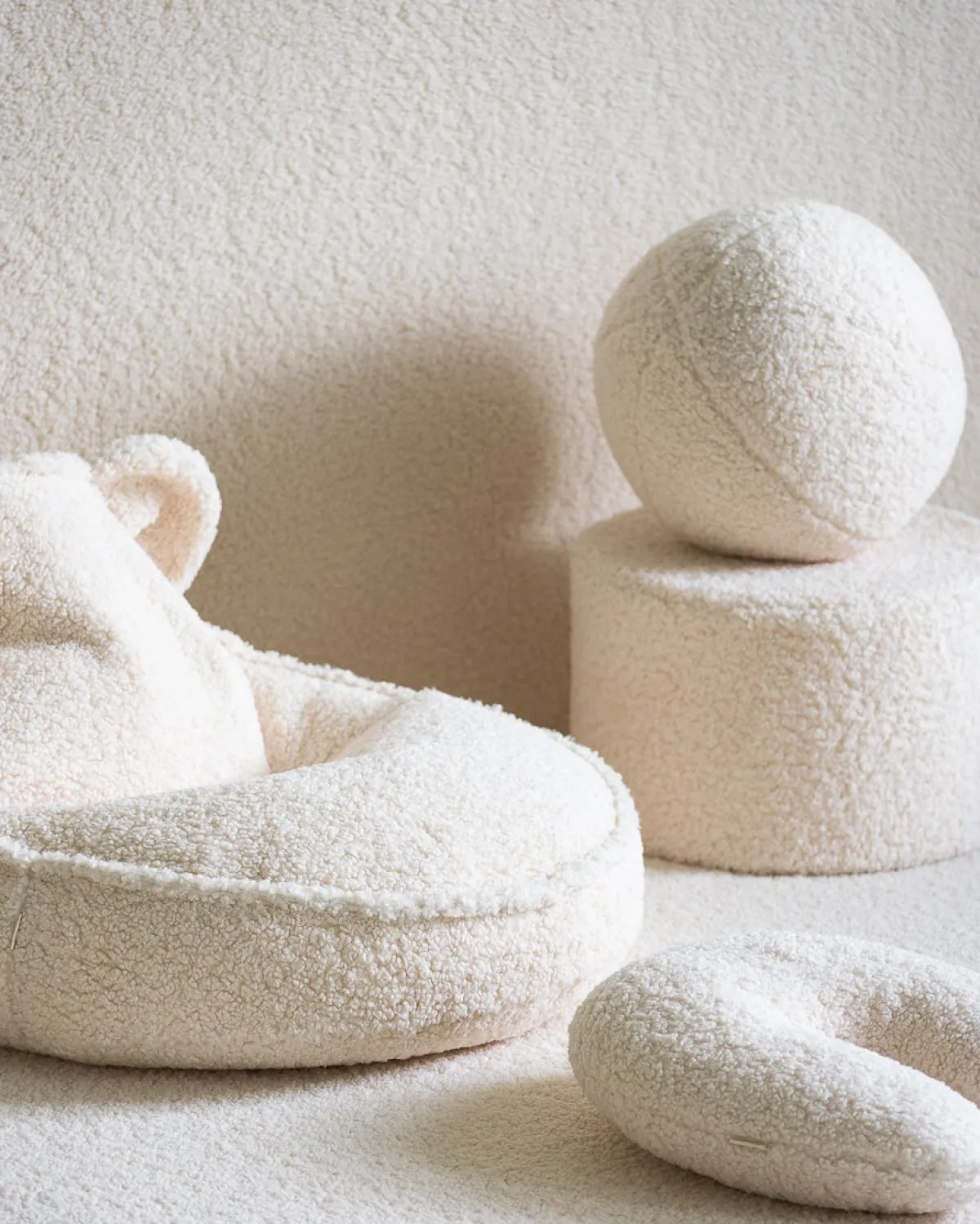 Børn Wigiwama Cream White Puf